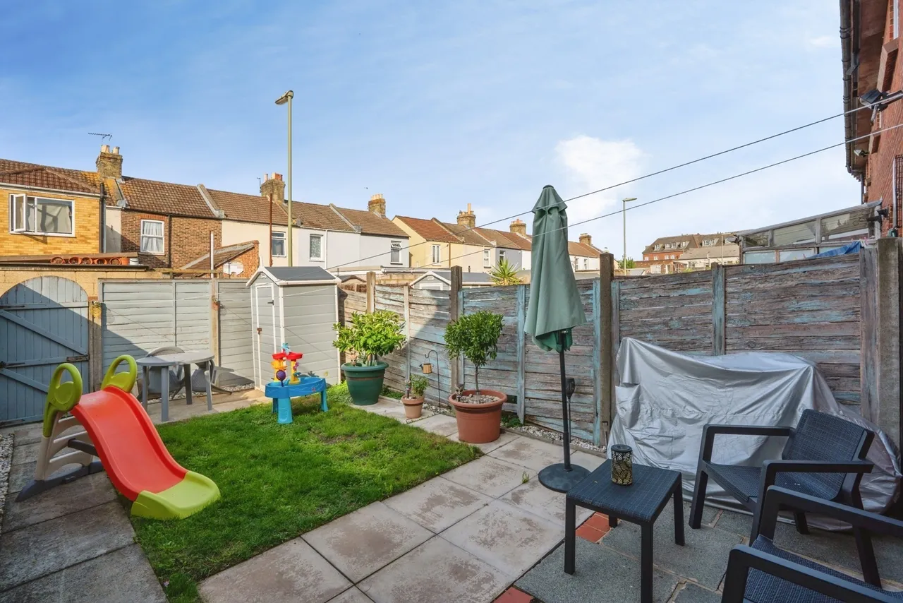 George Street, Gosport, PO12, photo 4