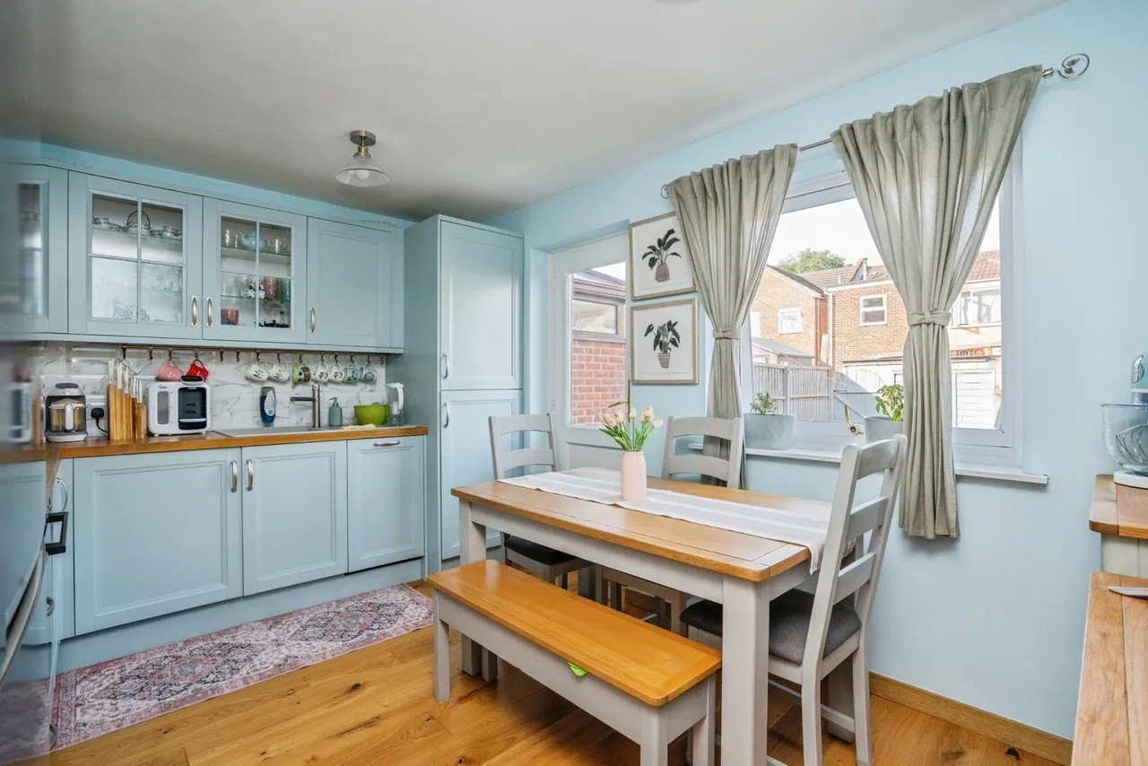 George Street, Gosport, PO12, photo 8