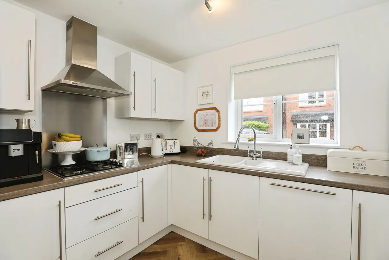 Grove Avenue, Winsford, Cheshire, CW7, photo 11