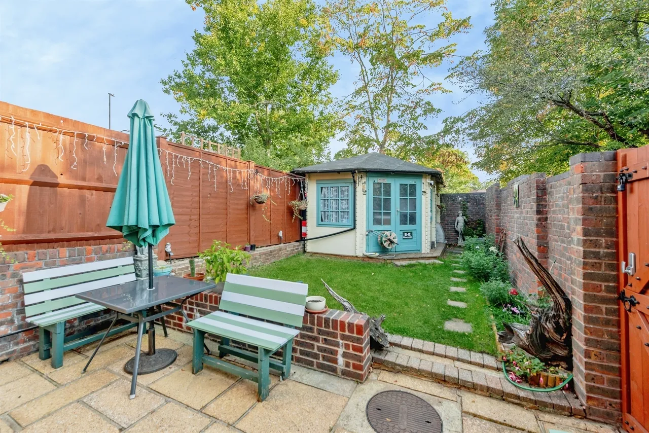 Rydal Close, Ifield, RH11, photo 11