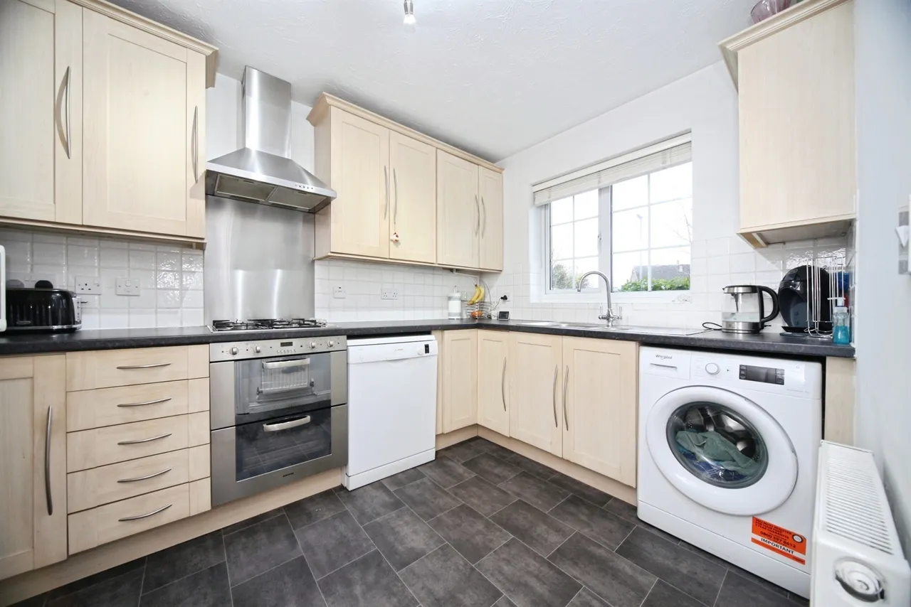 Tylers Mead, Luton, LU2, photo 3