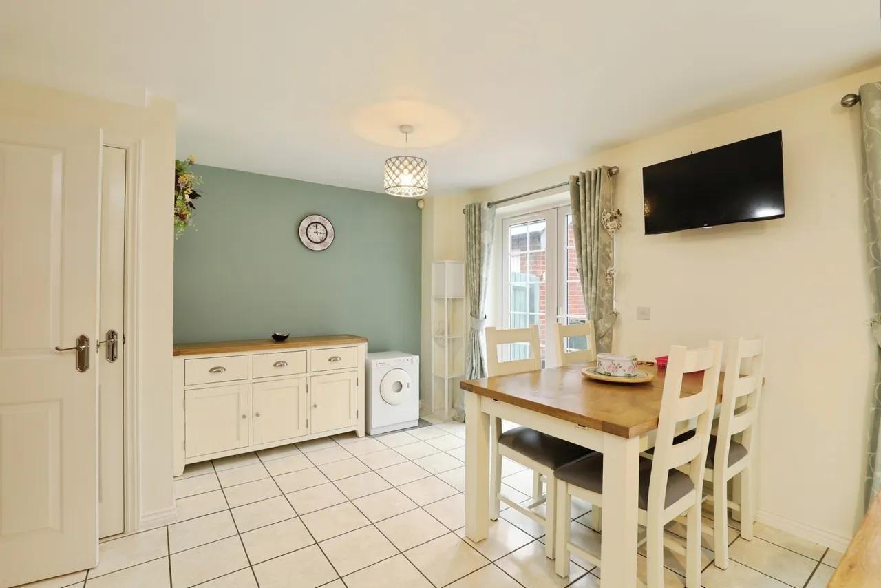 Hallaton Drive, Syston, LE7, photo 3