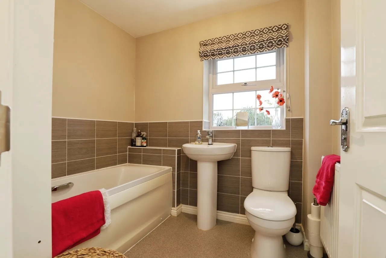 Hallaton Drive, Syston, LE7, photo 16