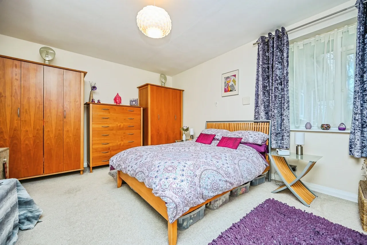 Eton Court, Liverpool, L18, photo 15