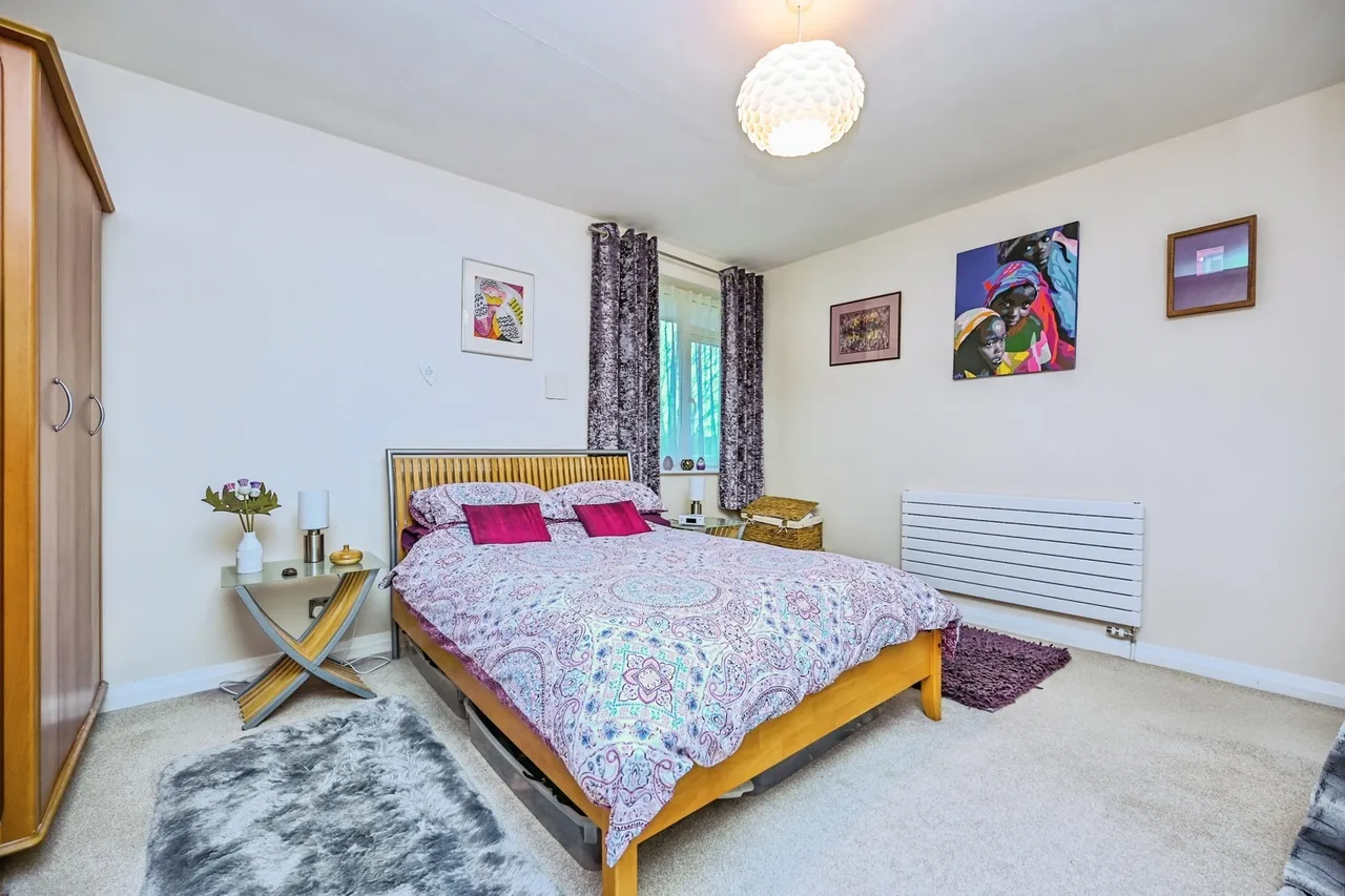 Eton Court, Liverpool, L18, photo 16