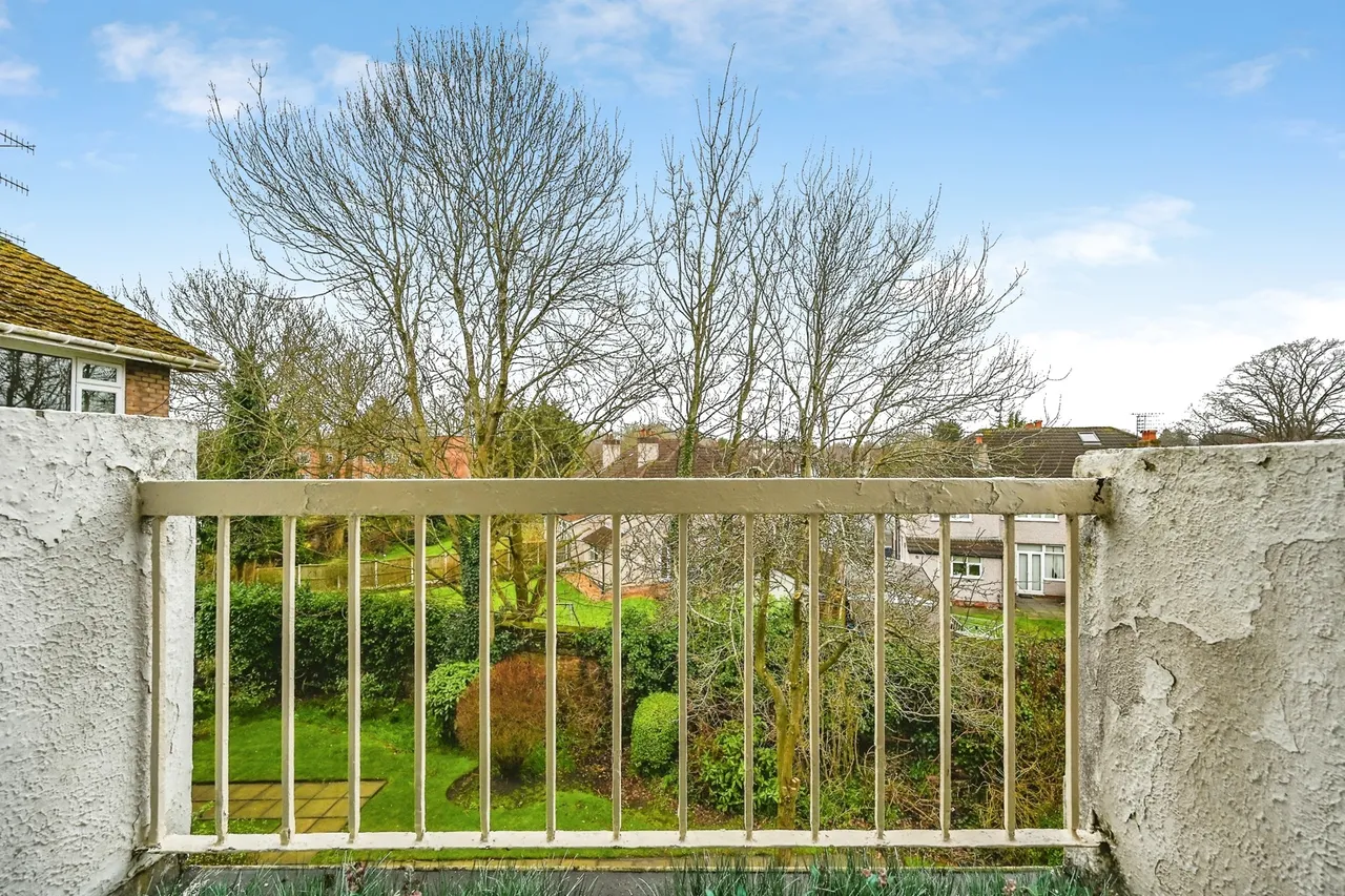 Eton Court, Liverpool, L18, photo 8