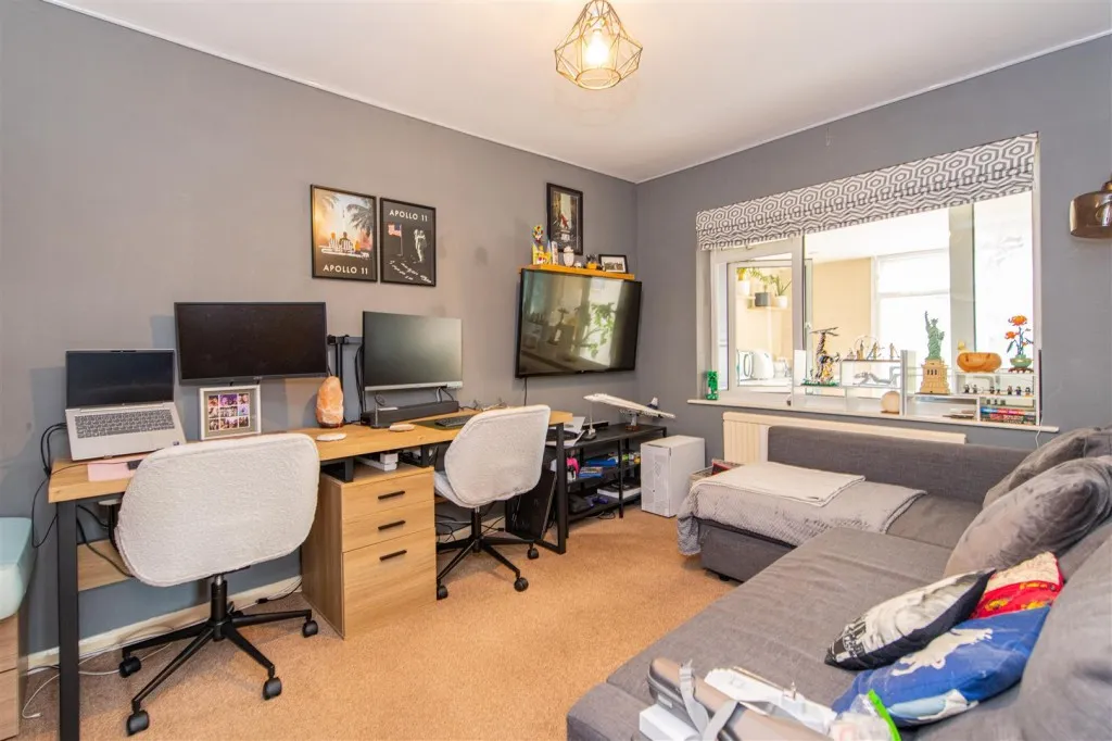 Welland Road, Kettering, photo 5