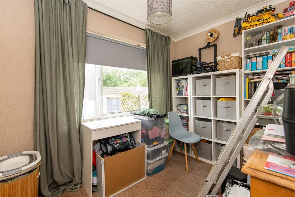 Welland Road, Kettering, photo 11