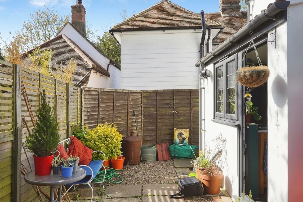 The Street, Eythorne, Dover, Kent, CT15, photo 17