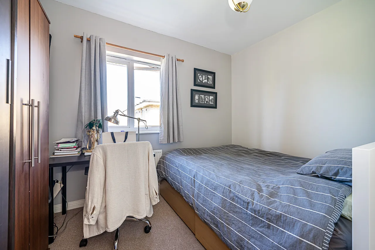 Grasgarth Close, Acton, W3, photo 6