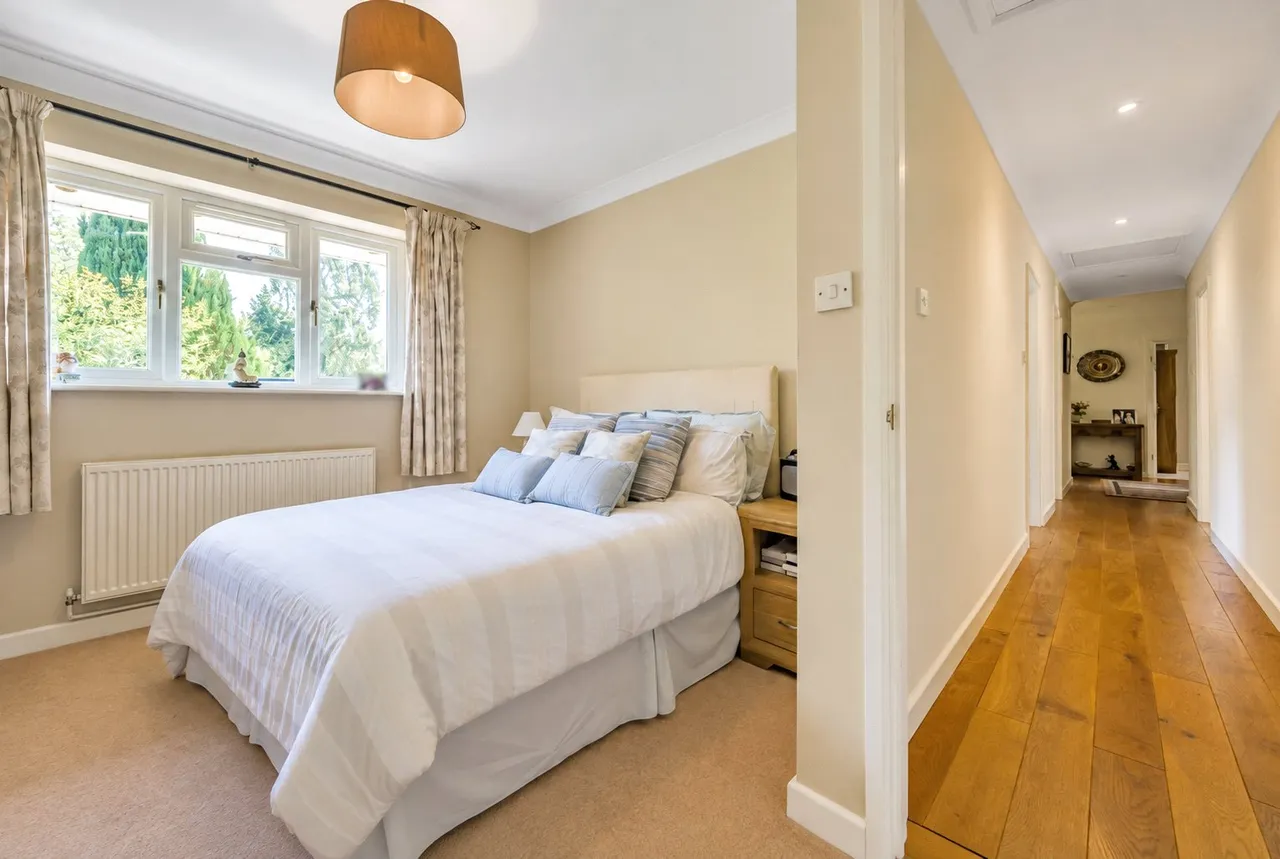Grosvenor Road, Medstead, GU34, photo 6