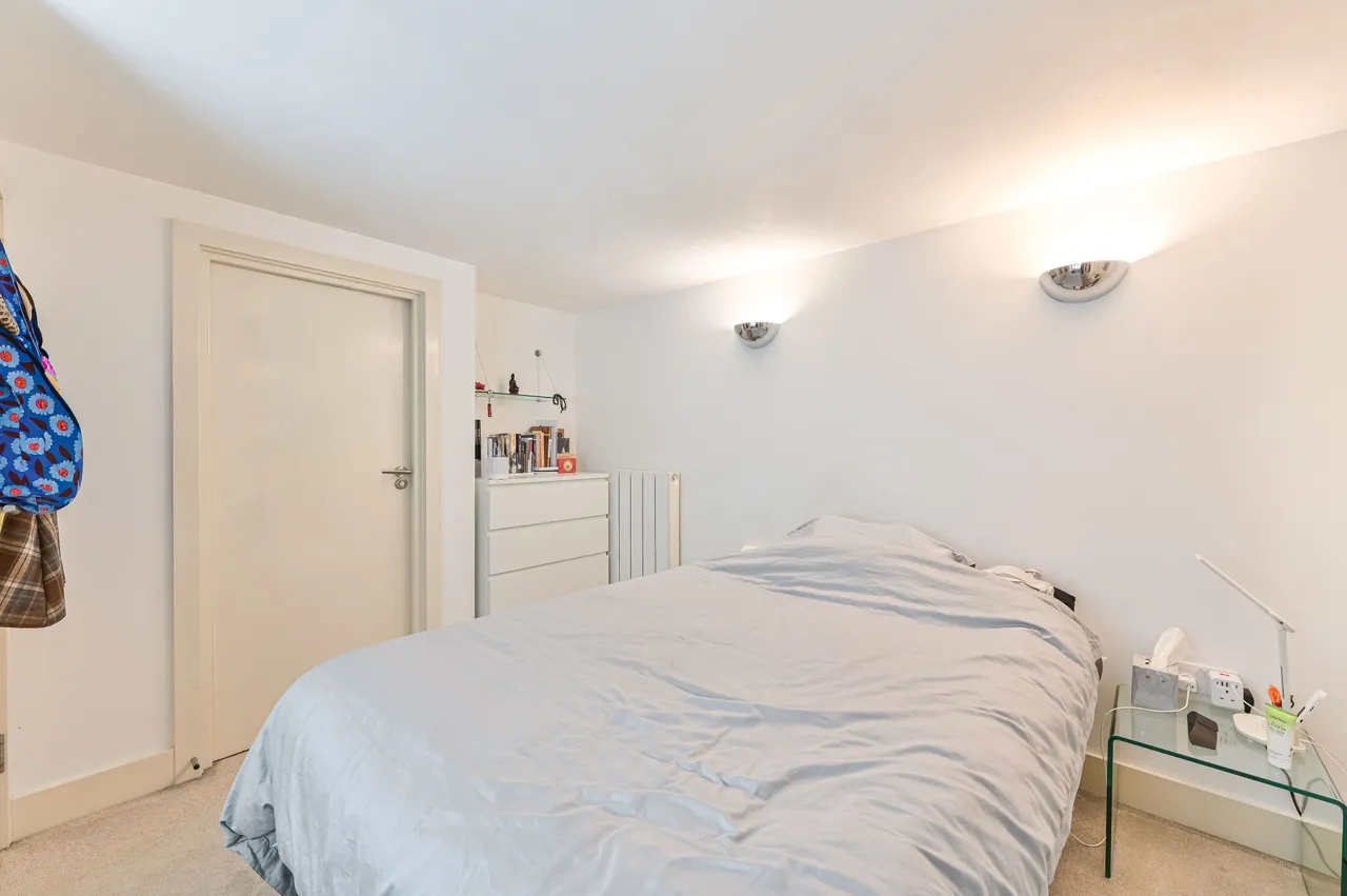Flat 176, Building 22, Cadogan Road, London, photo 7