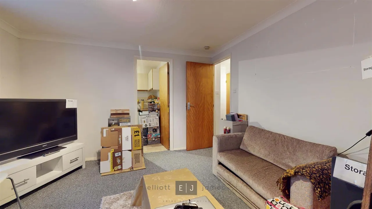 Fourways, Buckhurst Hill, photo 4