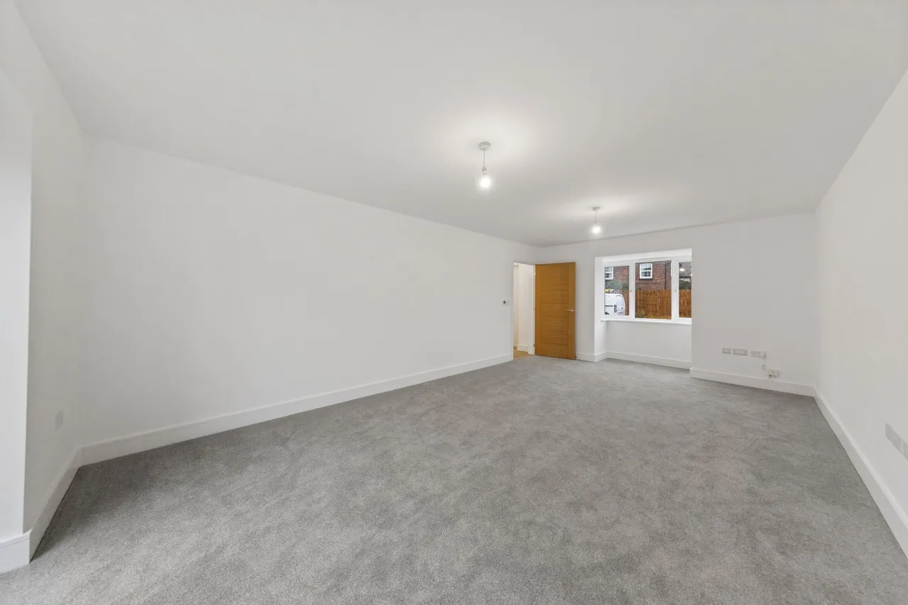 Halis Court, Hale Village, Liverpool, Liverpool, L24 4BF, photo 8