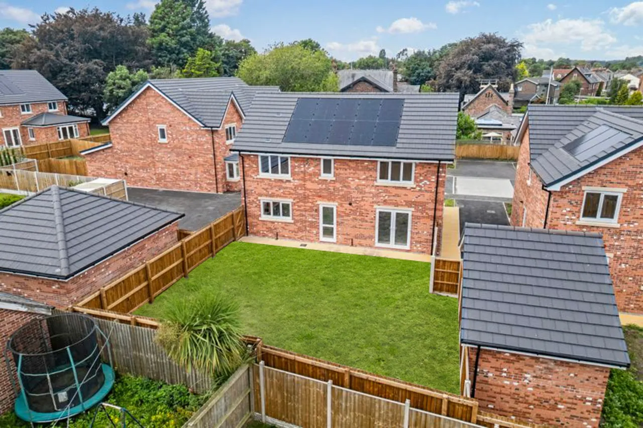 Halis Court, Hale Village, Liverpool, Liverpool, L24 4BF, photo 15