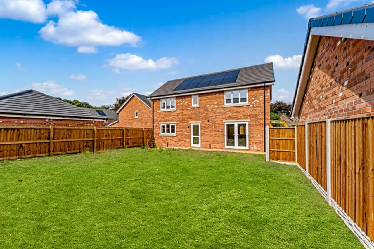 Halis Court, Hale Village, Liverpool, Liverpool, L24 4BF, photo 20