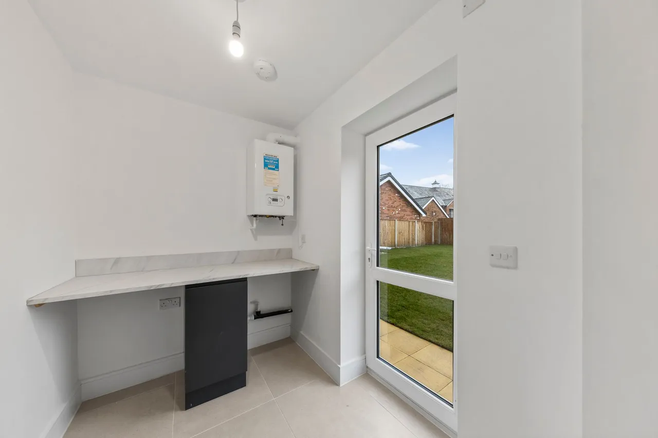 Halis Court, Hale Village, Liverpool, Liverpool, L24 4BF, photo 11
