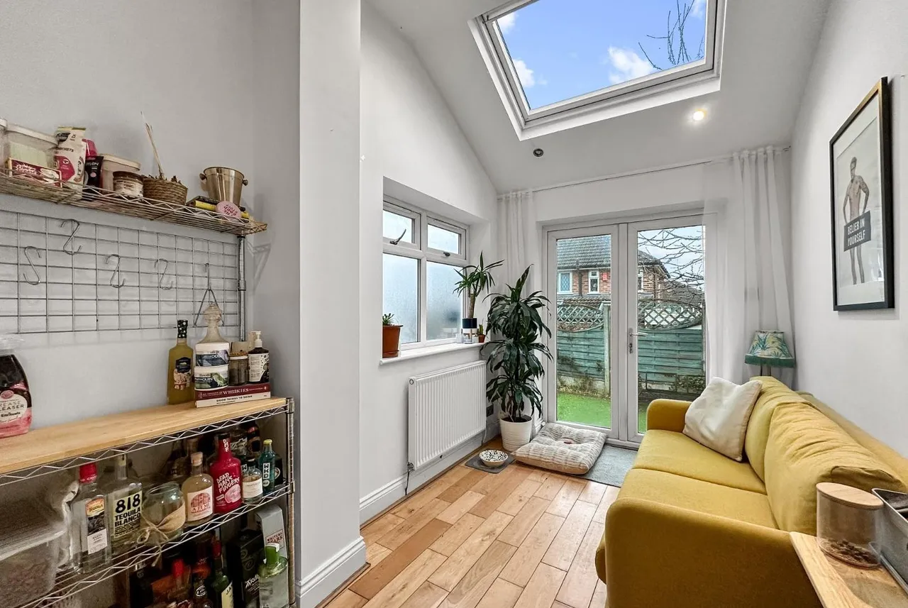 Oldfield Road, Altrincham, Cheshire WA14 4EF, photo 10