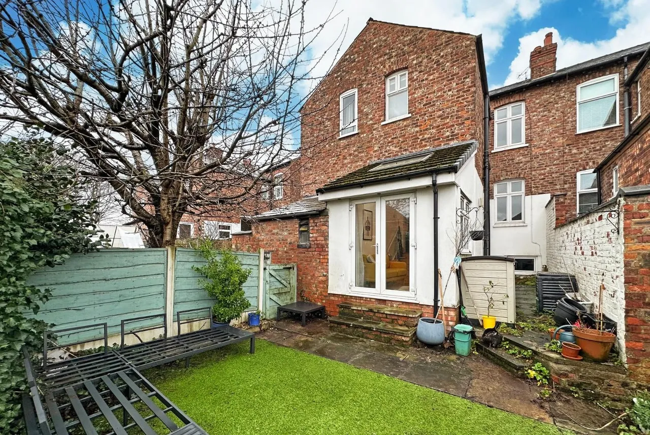 Oldfield Road, Altrincham, Cheshire WA14 4EF, photo 5