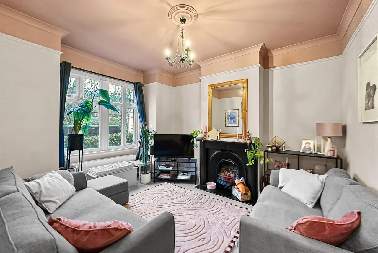 Oldfield Road, Altrincham, Cheshire WA14 4EF, photo 3