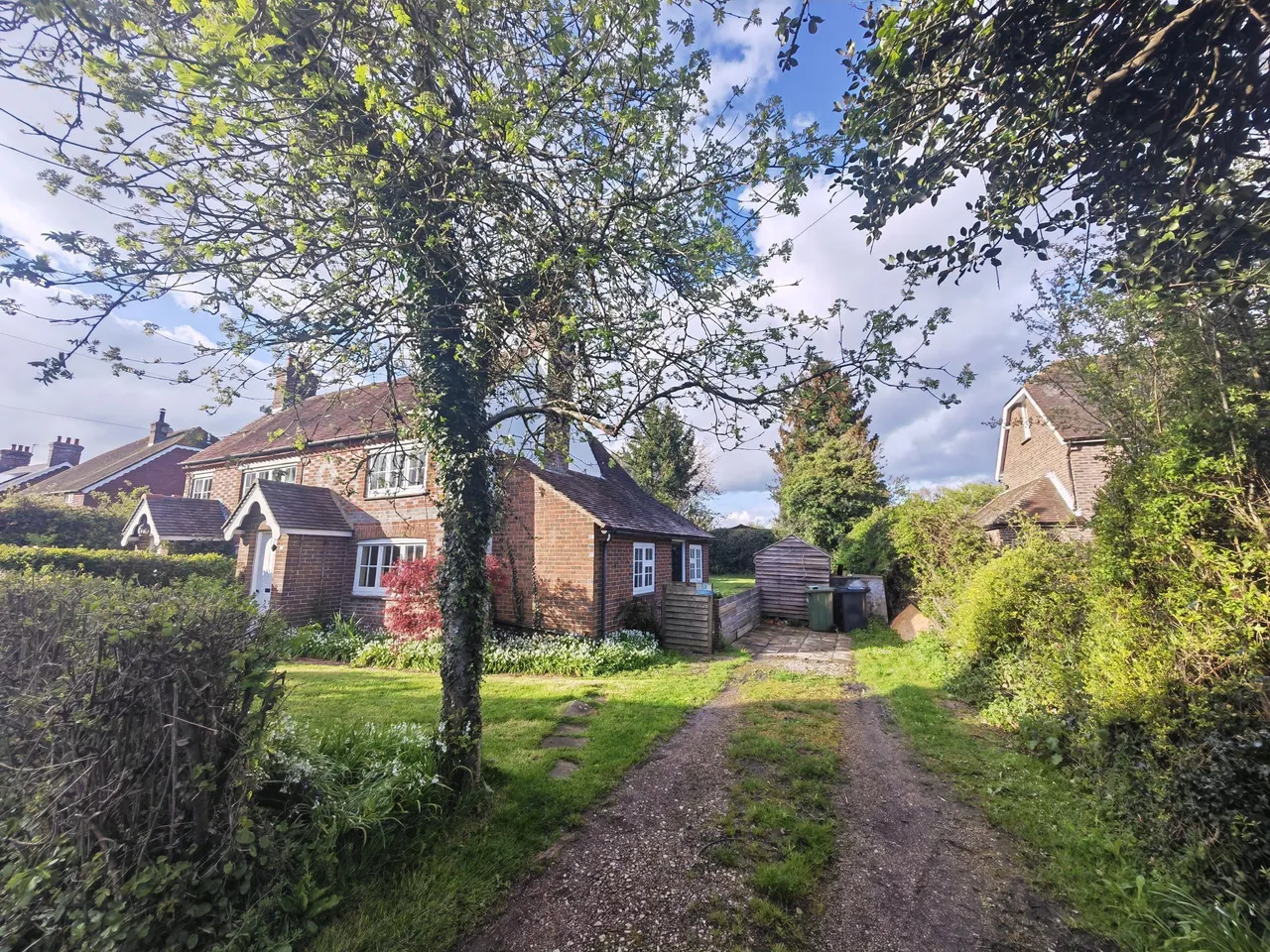 2 bed house to rent, Chiddingly, BN8