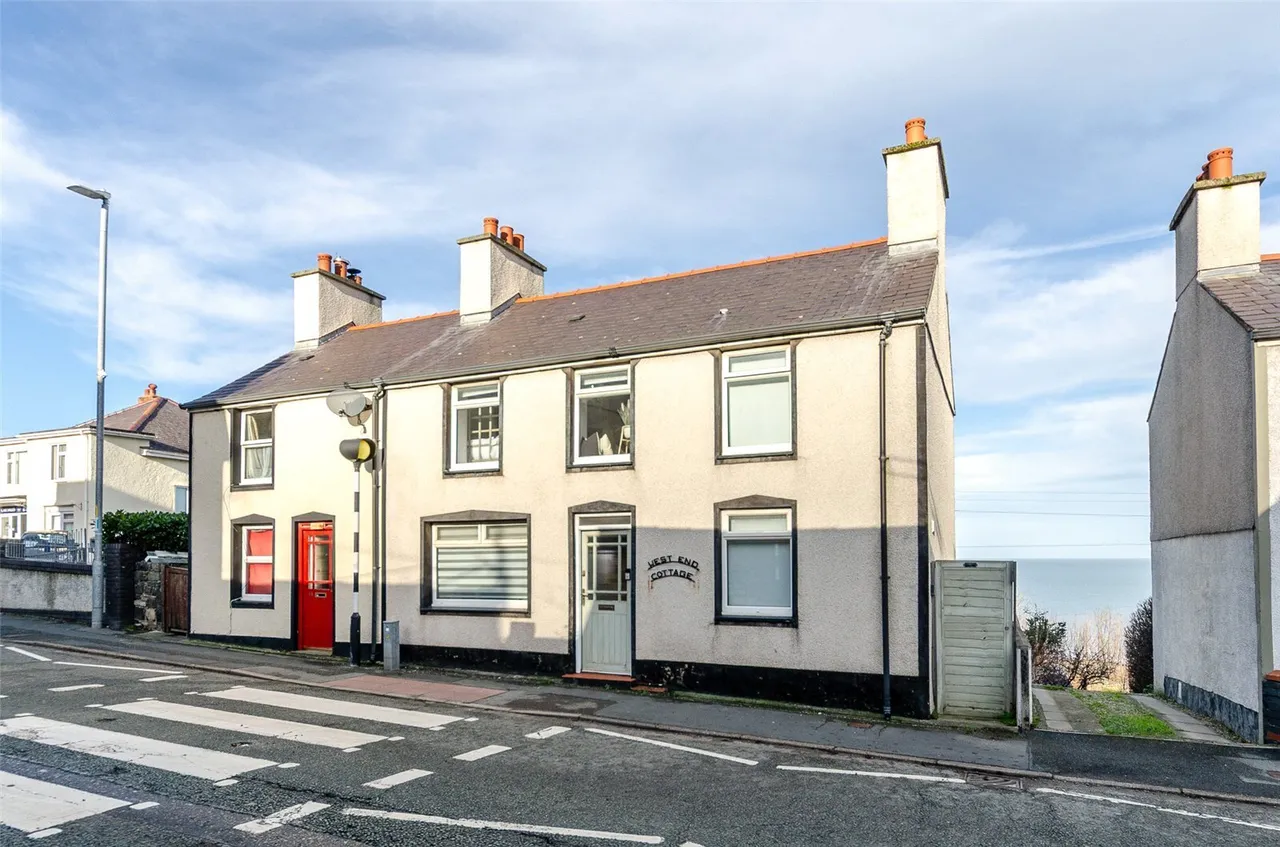 3 bed house for sale, High Street, Penmaenmawr, LL34
