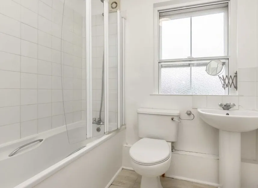 Putney High Street, Putney, SW15, photo 5