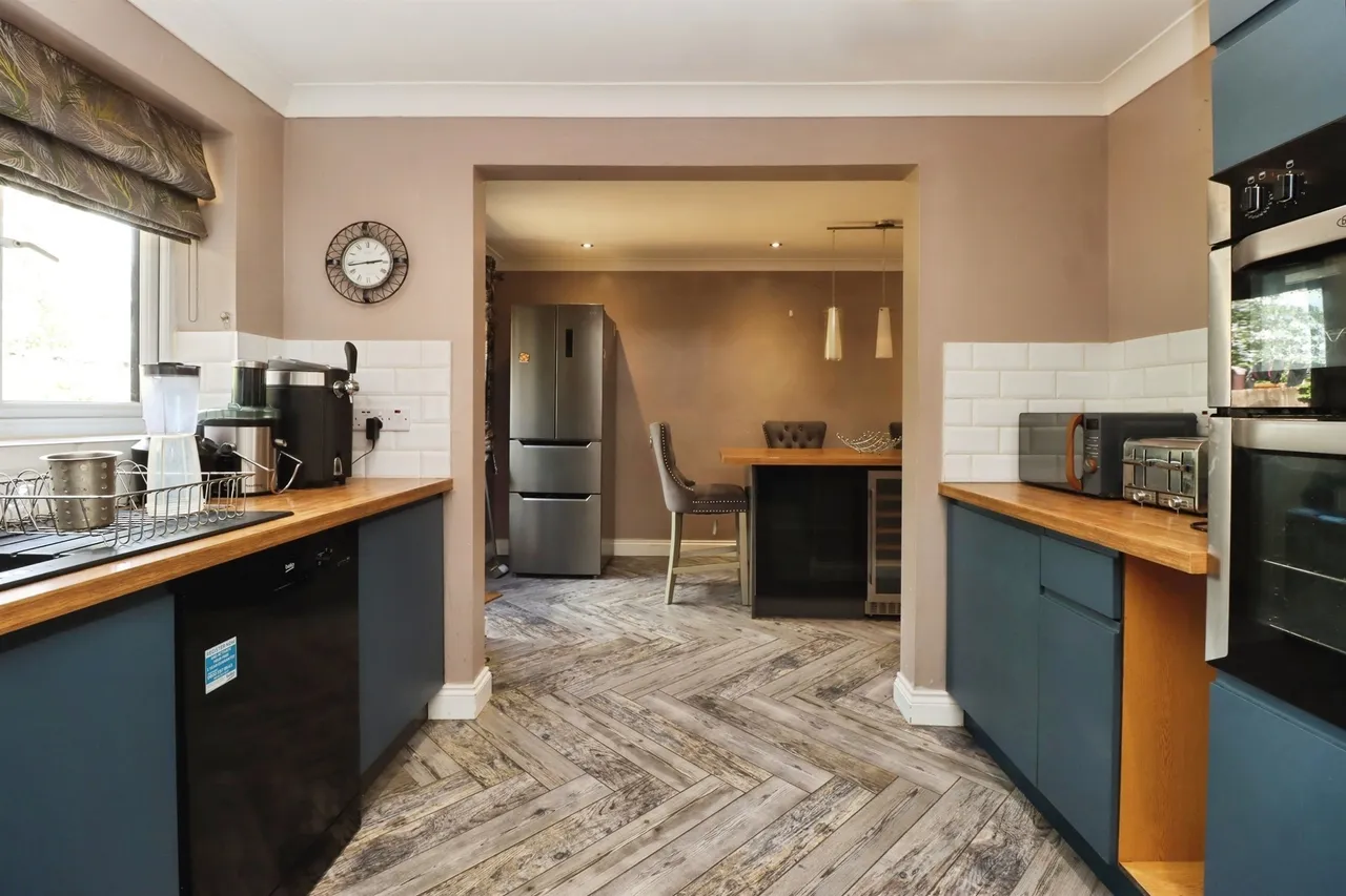 Chatsworth Drive, Wellingborough, photo 7