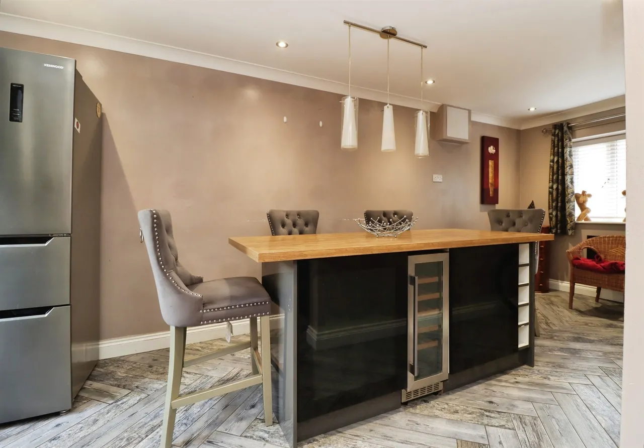 Chatsworth Drive, Wellingborough, photo 5