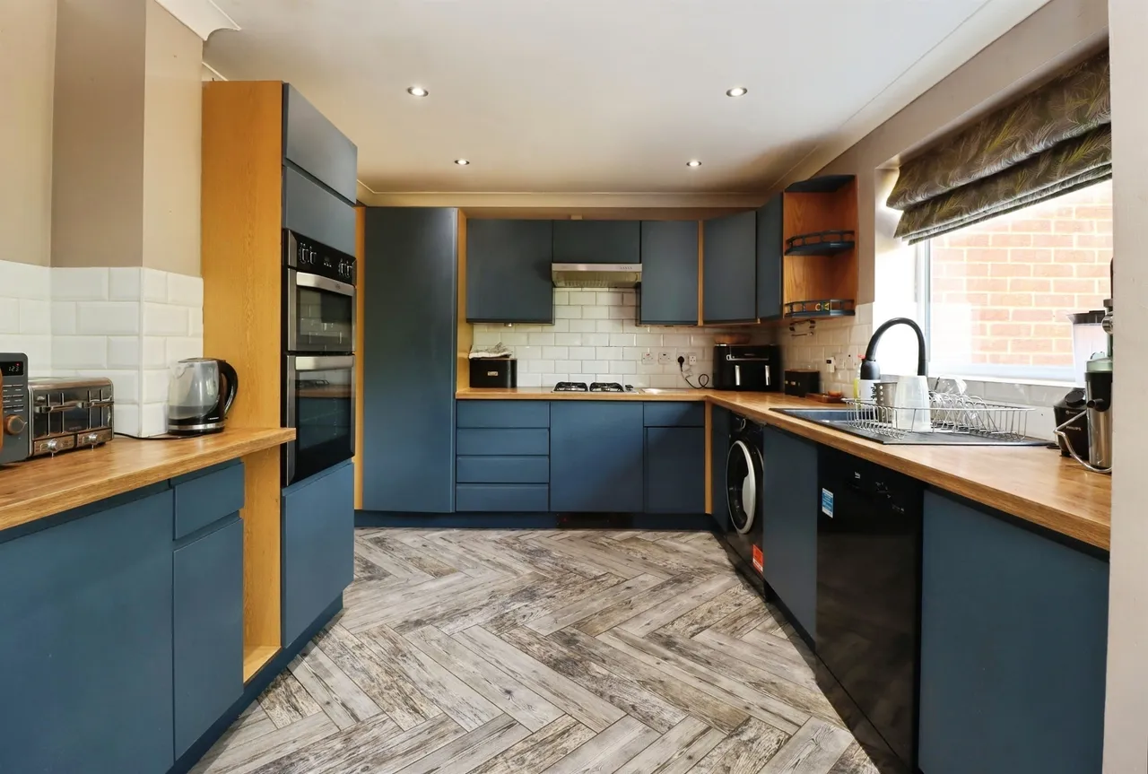 Chatsworth Drive, Wellingborough, photo 6