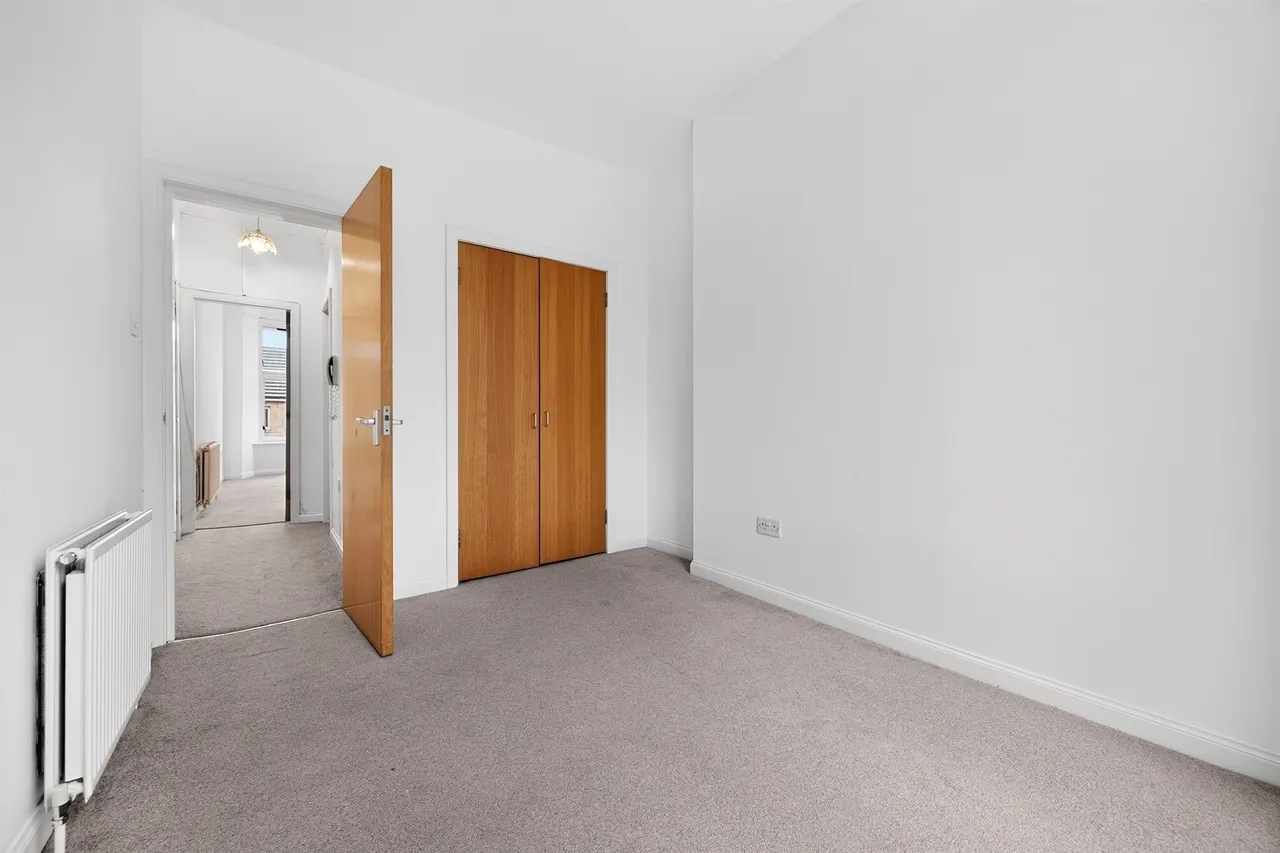 Neilston Road, Paisley, photo 9