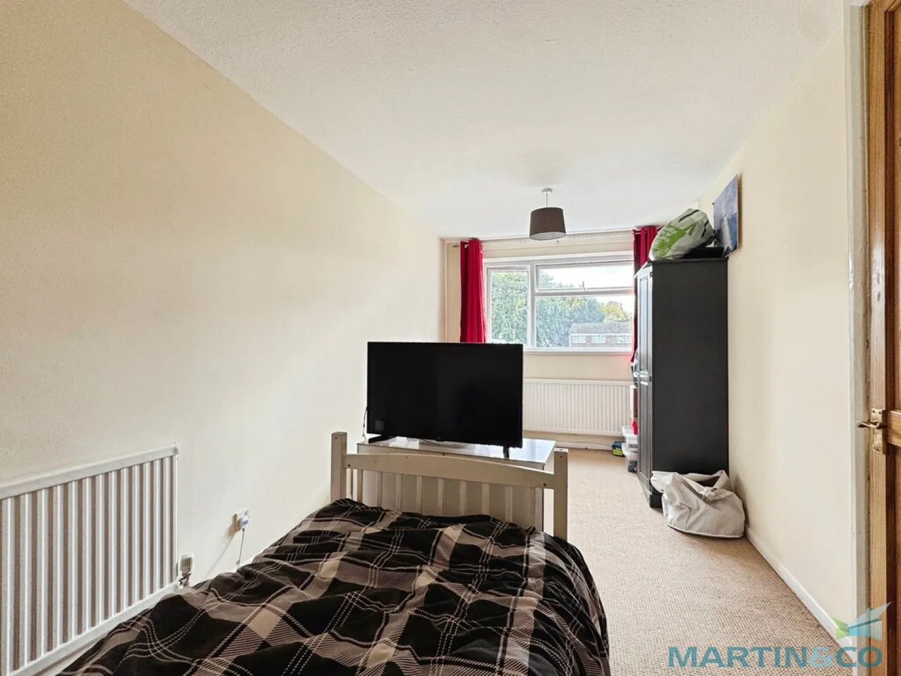 Rothbrook Drive, Kennington, TN24, photo 9
