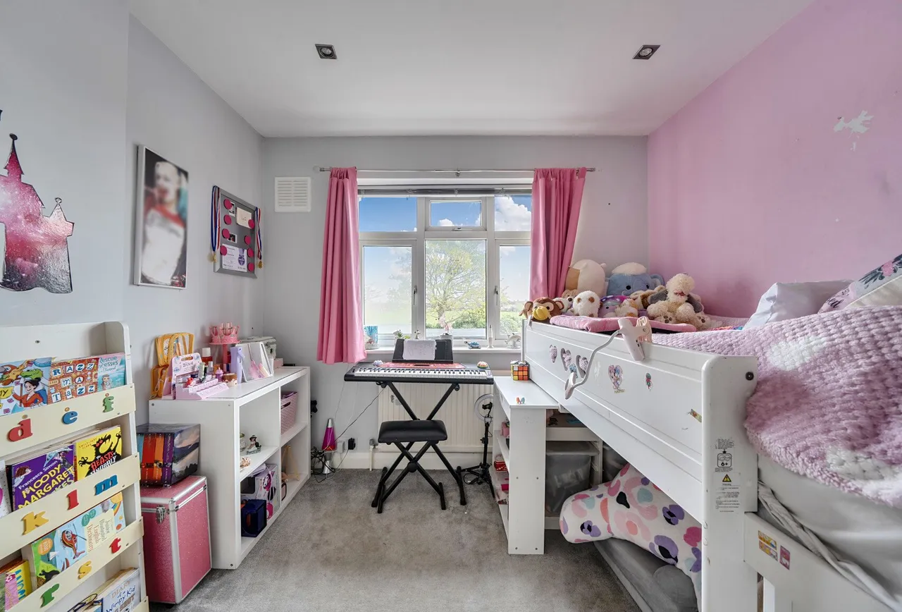 Aragon Road, Morden, SM4 4QQ, photo 11