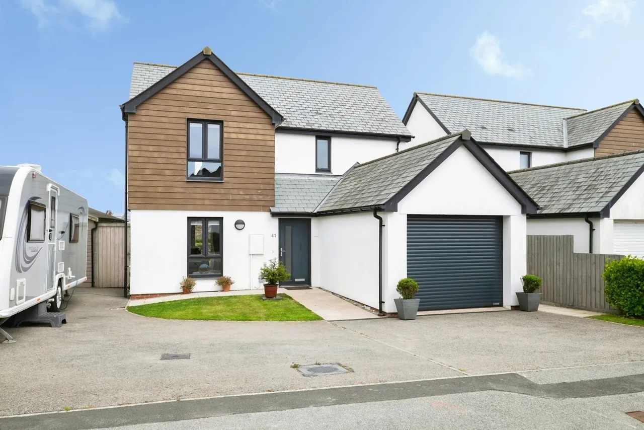 3 bed house for sale, Park En Venton, Mullion, TR12