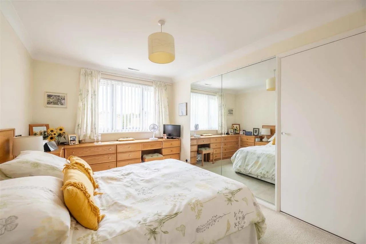 Newberry Cresent, Windsor, SL4 5SN, photo 12