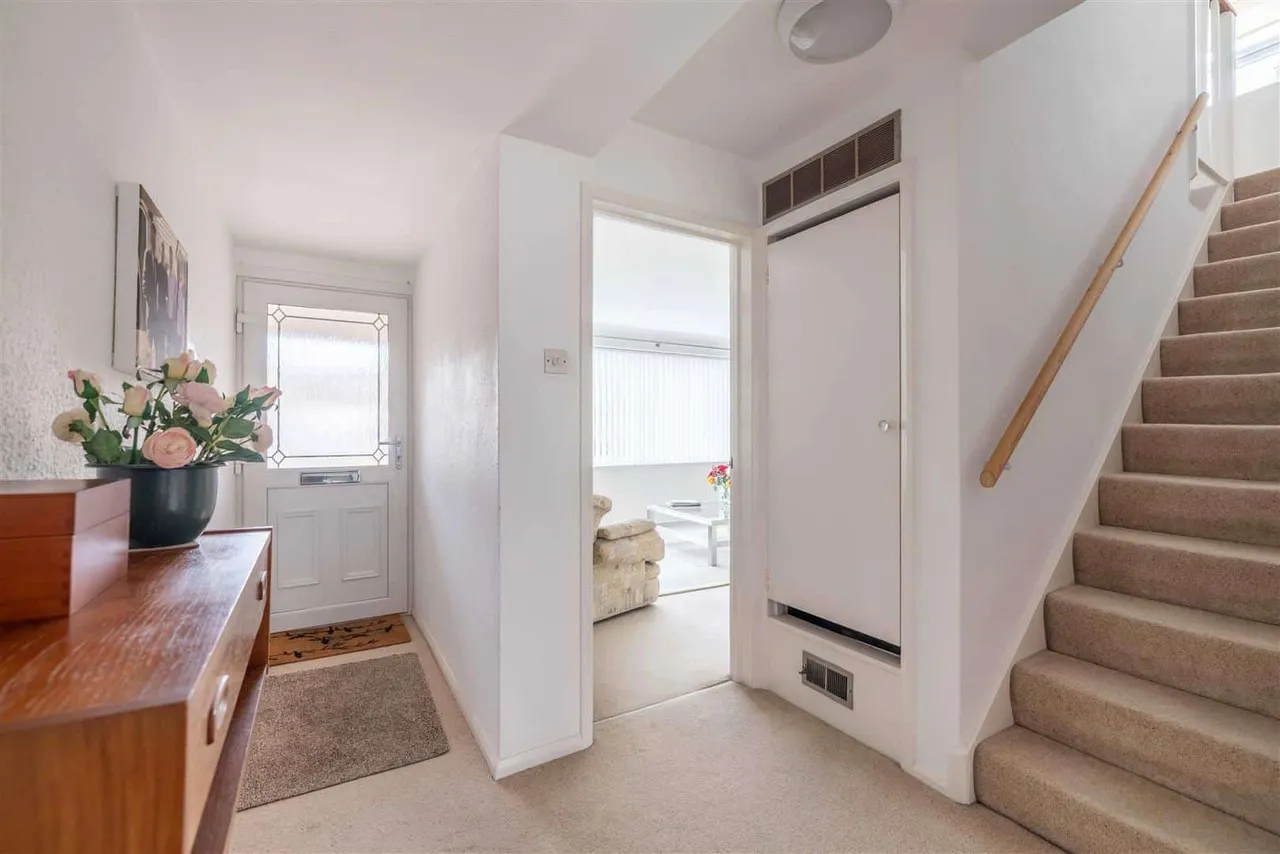 Newberry Cresent, Windsor, SL4 5SN, photo 4