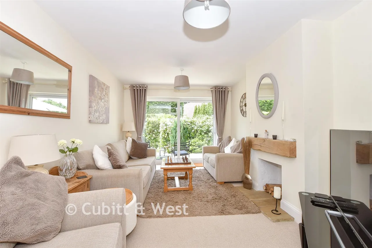 Rowplatt Lane, Felbridge, RH19, photo 2
