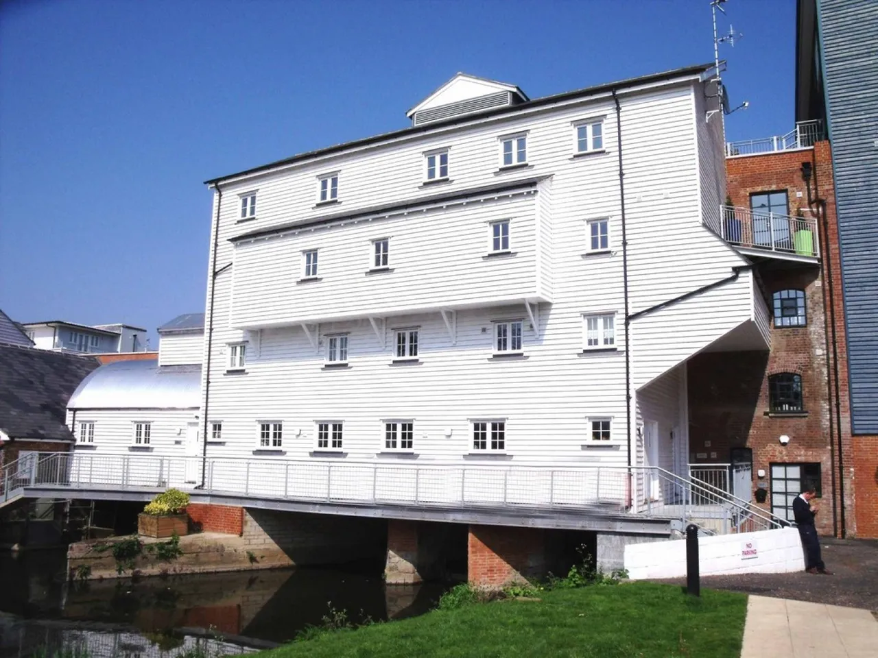 1 bed flat for sale — Weir Court, Canterbury