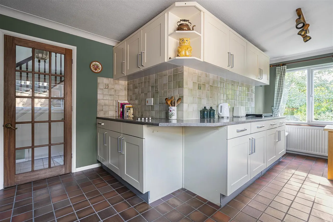 Evergreen Lane, Great Bradley, CB8, photo 8