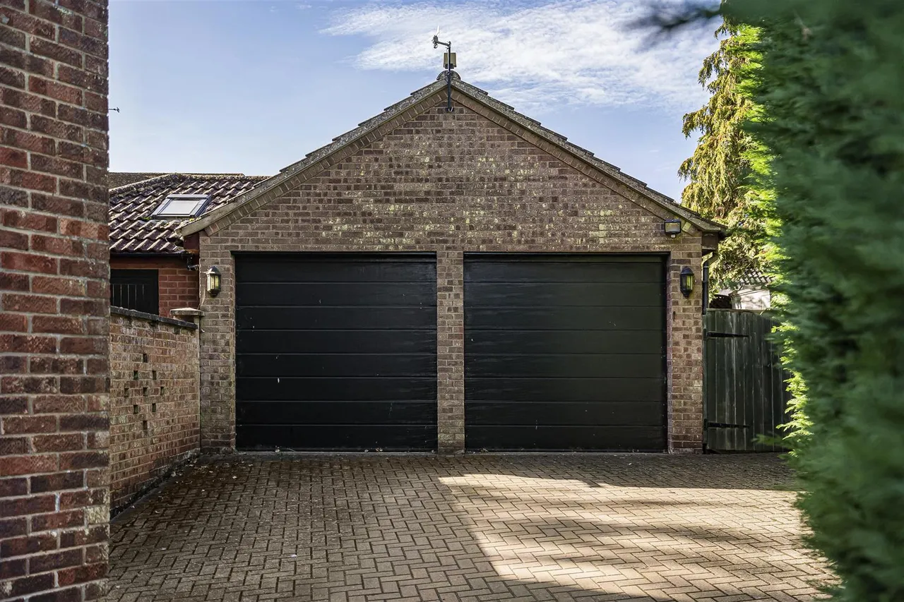 Evergreen Lane, Great Bradley, CB8, photo 27