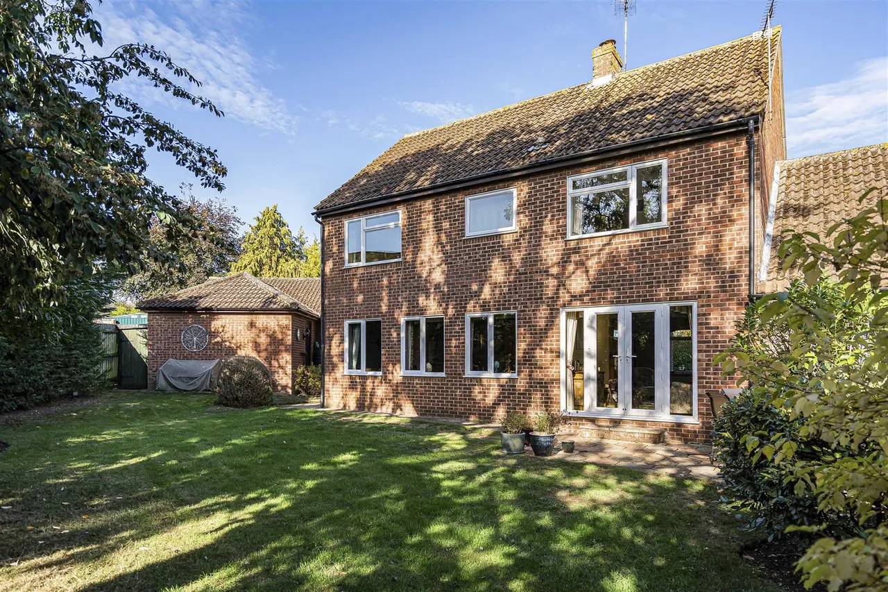 Evergreen Lane, Great Bradley, CB8, photo 23