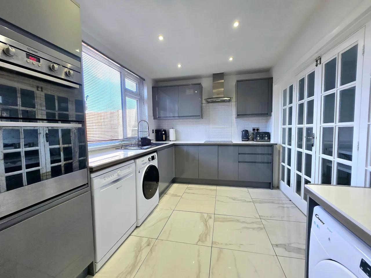 Holyrood Avenue, Harrow, HA2, photo 3