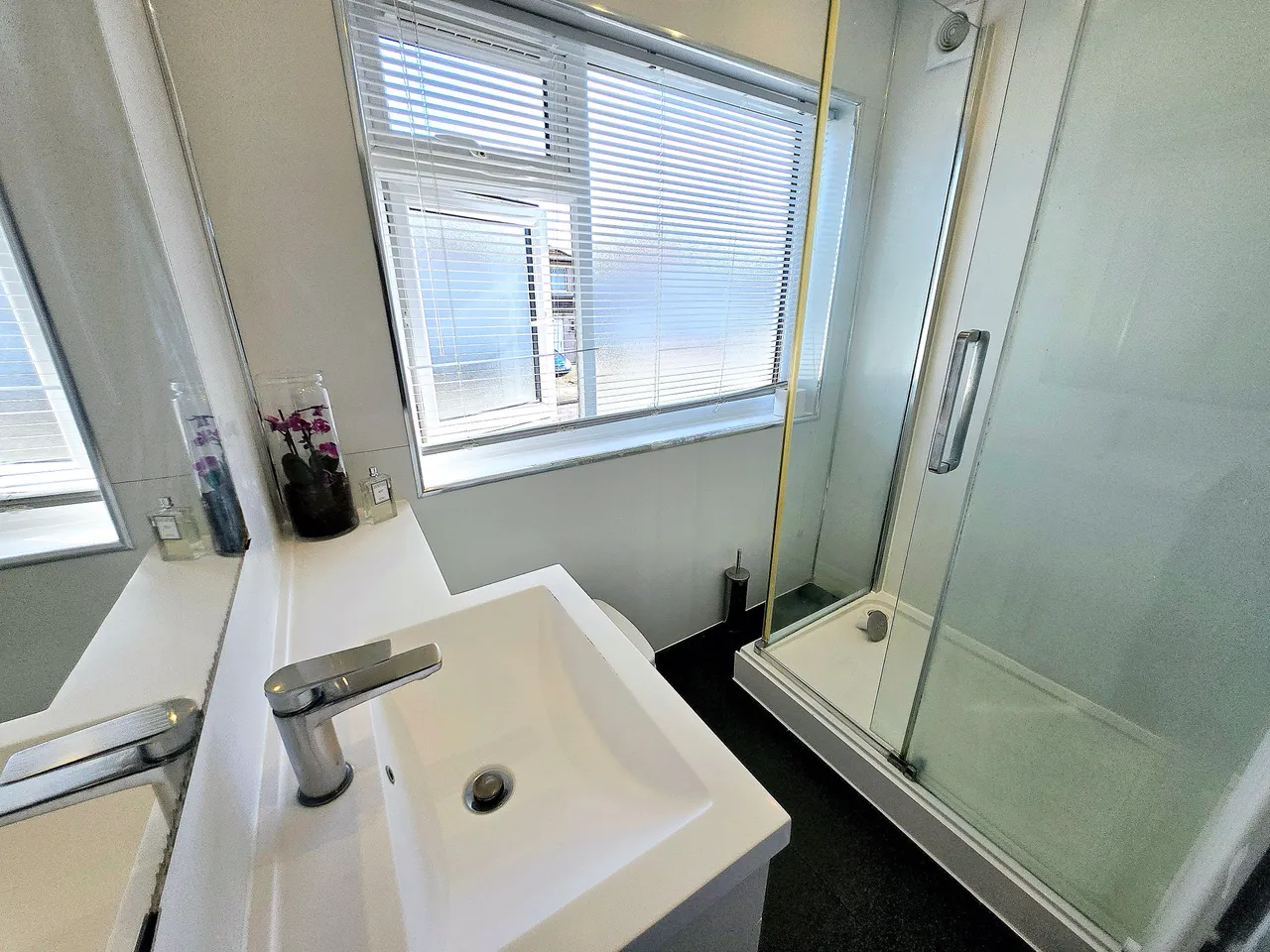 Holyrood Avenue, Harrow, HA2, photo 9