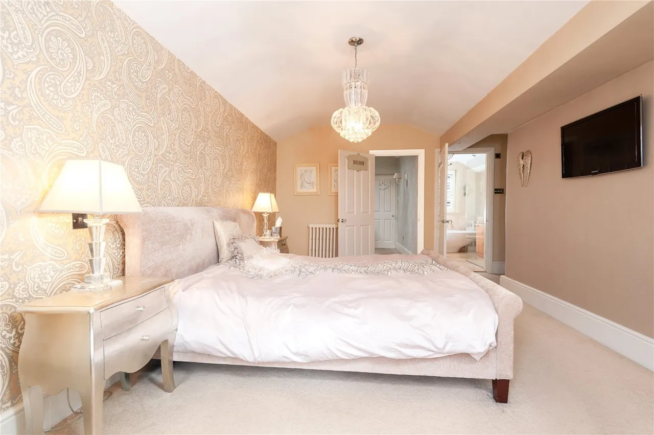 The Green, Twickenham, TW2, photo 8
