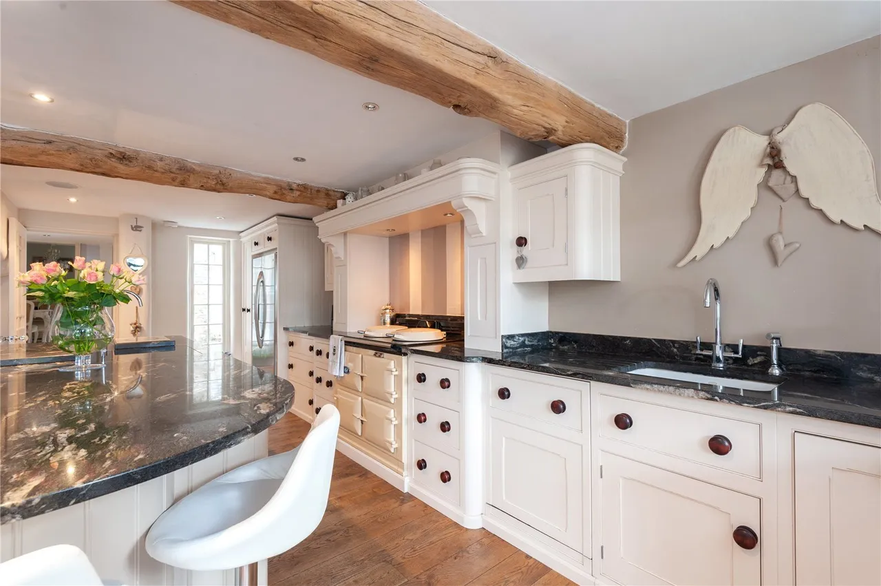 The Green, Twickenham, TW2, photo 11