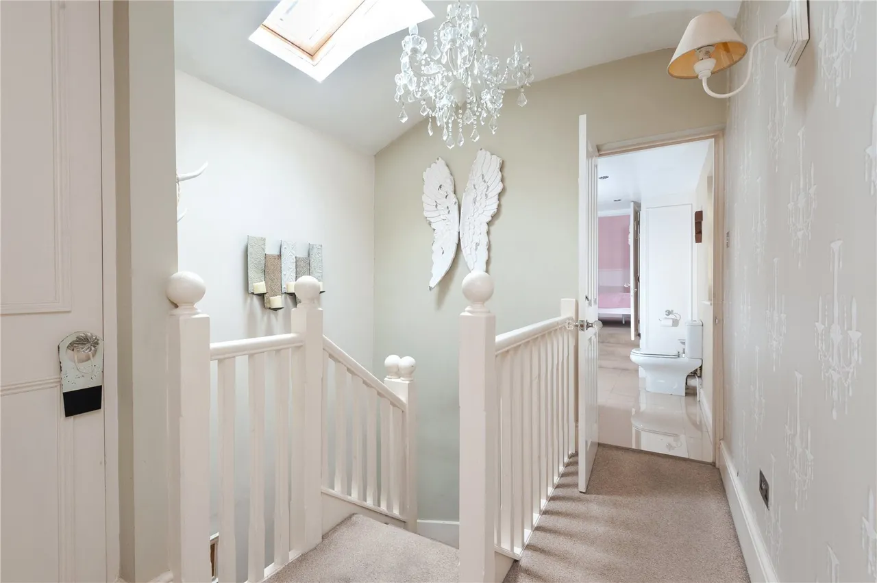 The Green, Twickenham, TW2, photo 20