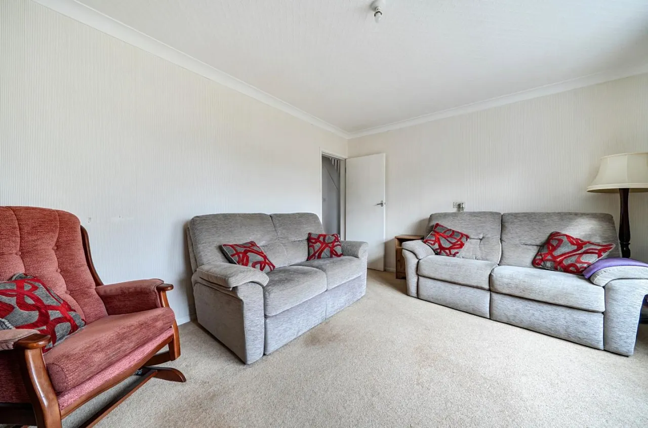 Barnehurst Close, DA8, photo 5