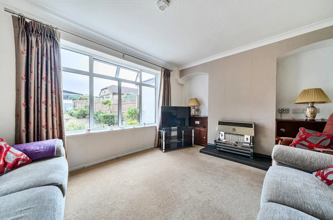 Barnehurst Close, DA8, photo 6