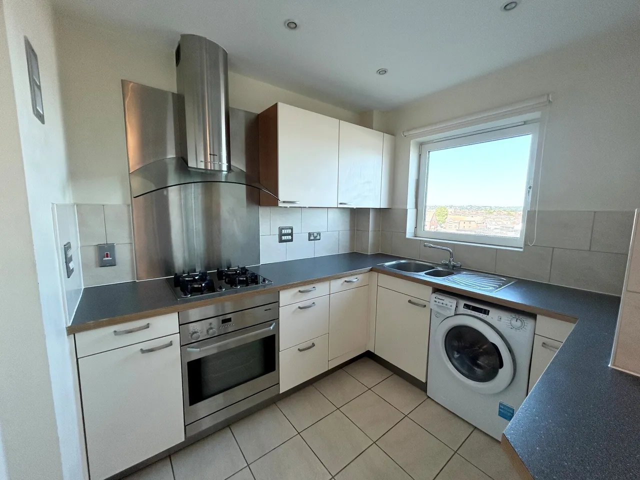 Dolphin Quays, Poole Quay, BH15, photo 5