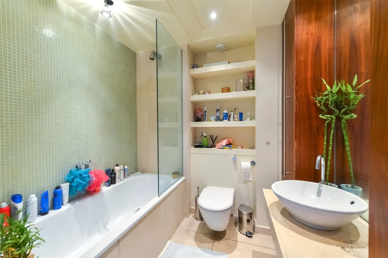 Fairmont Avenue, London, E14, photo 8